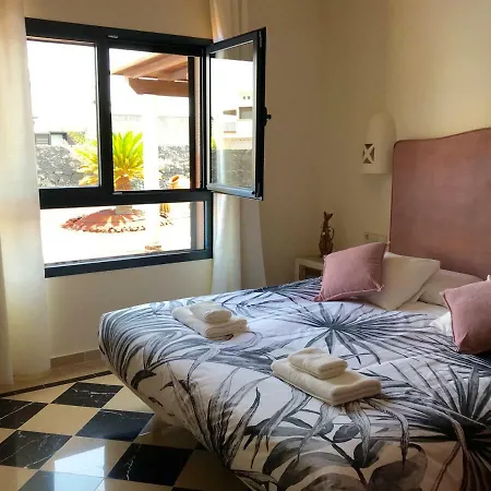 Mici Villa Playa Blanca